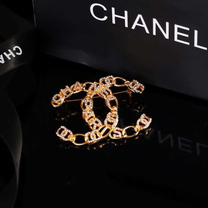 Picture of Chanel Brooch _SKUChanelbrooch1012773124